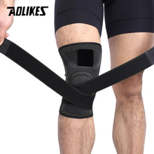 Load image into Gallery viewer, Knee Lock